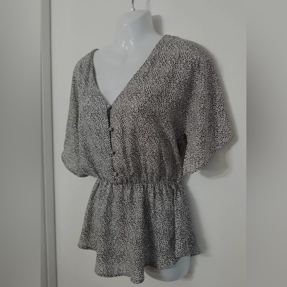 Cute and flattering peplum blouse